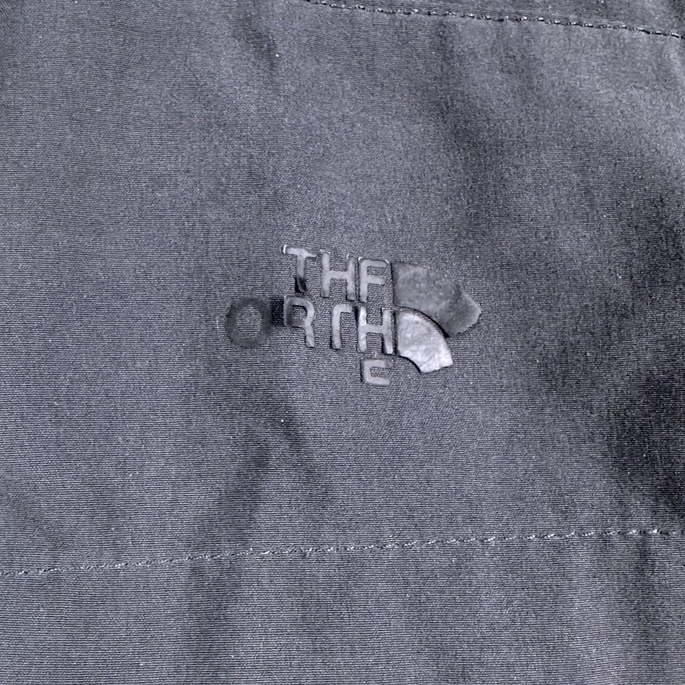The North Face‎ Mens Size 38 Gray Cargo Shorts Elastic Waist Outdoor Casual